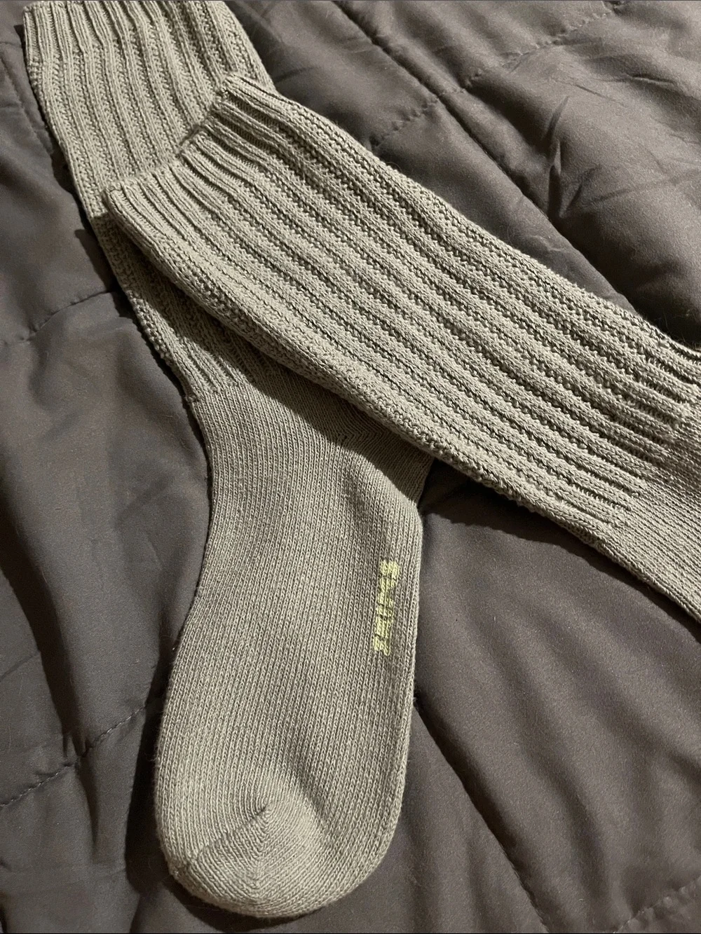 Skims socks
